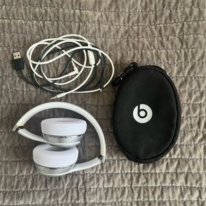 Beats solo 3 headphones